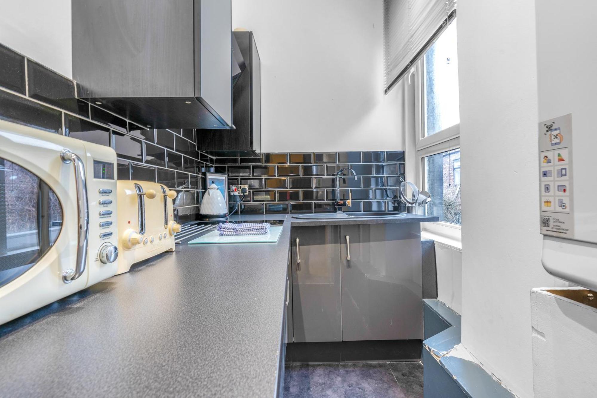 Cosy Modern City Centre Flat Edinburgh Exterior photo
